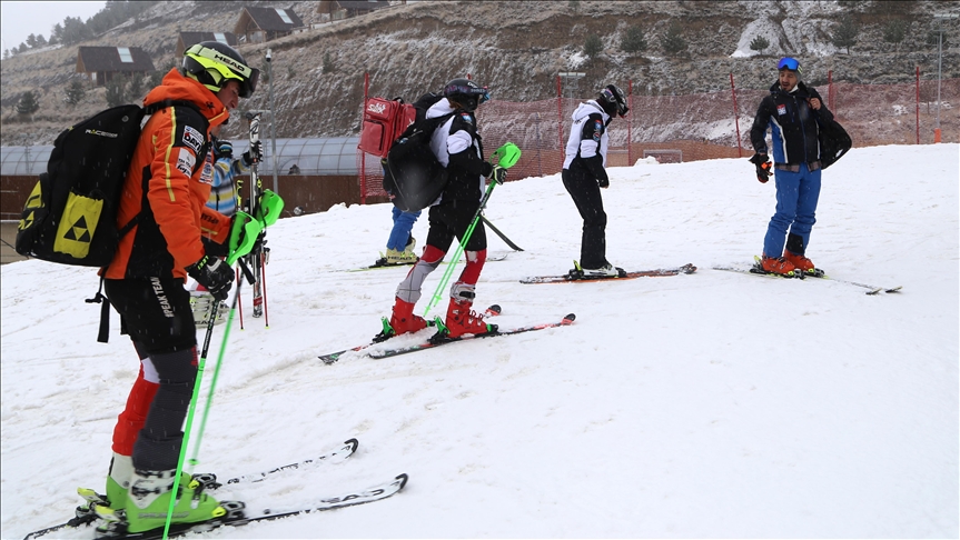 رغم "كورونا".. "بالاندوكن" يستعد لبدء موسم التزلج في تركيا