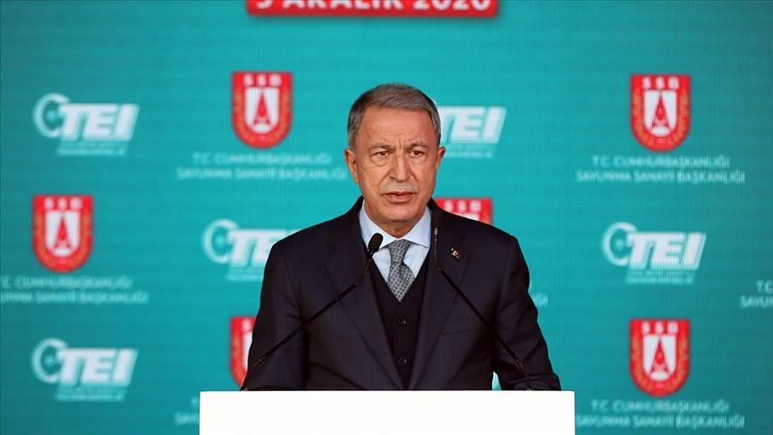 وزير الدفاع التركي: أذربيجان حررت أرضها بمساهمات أسلحتنا المحلية