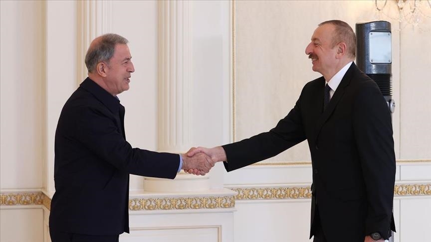 وزير الدفاع التركي: التعاون مع أذربيجان يعد بمستقبل أفضل
