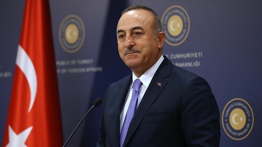 وزير الخارجية التركي يلتقي زعيم تتار القرم بأوكرانيا