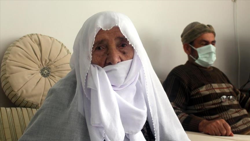 عمرها 103 سنوات.. مسنّة تركية تهزم كورونا