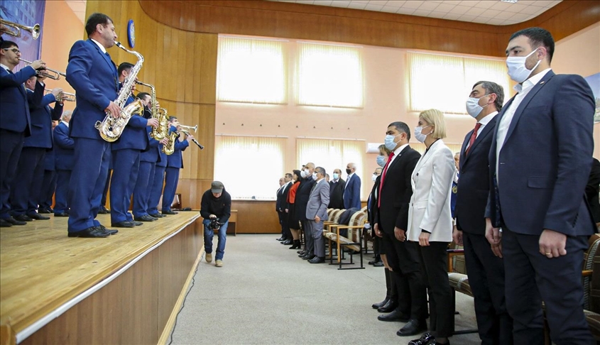 مولدوفا.. أتراك غاغاوزيا يحتفلون بالذكرى الـ26 لتأسيس إقليمهم
