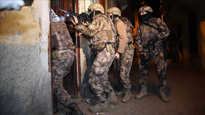 توقيف 3 مشتبهين في عملية ضد "داعش" جنوبي تركيا