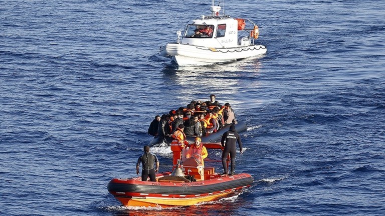 خفر السواحل التركي ينقذ 34 مهاجرا غير نظامي 