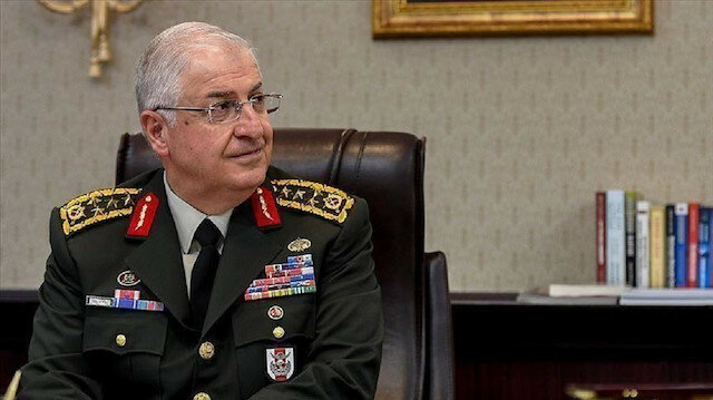 رئيس الأركان التركي يشارك في اجتماع القيادة العسكرية لـ”الناتو”
