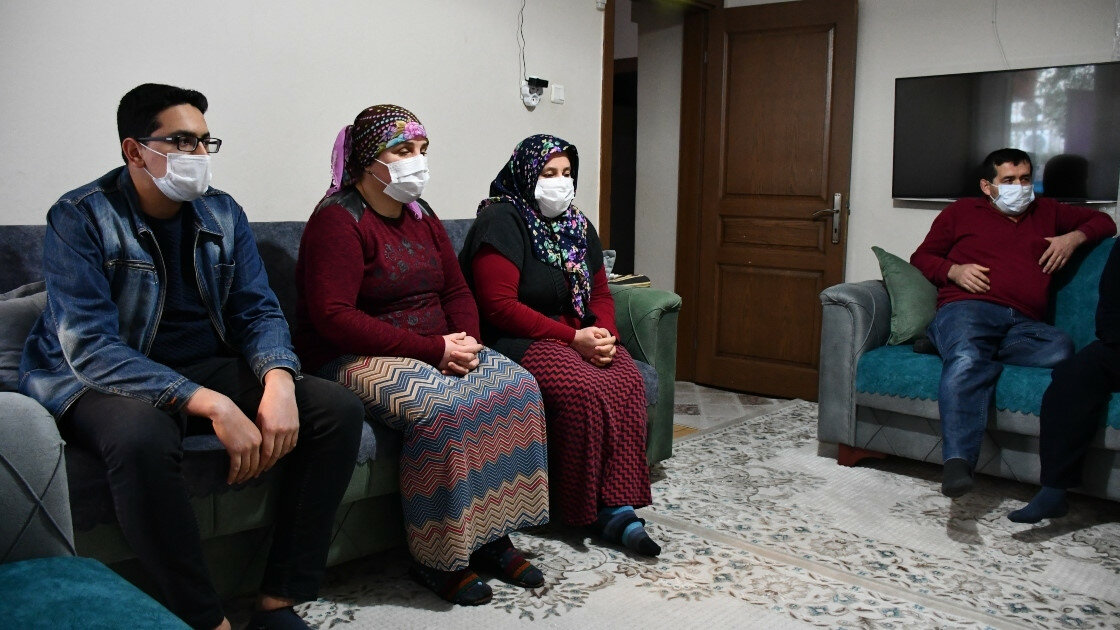 أسرة عامل تركي مختطف في ليبيا تنتظر إطلاق سراحه