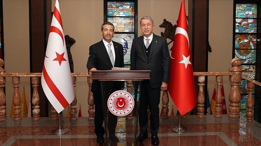 وزير الدفاع التركي: على قبرص الرومية التخلي عن تعنتها