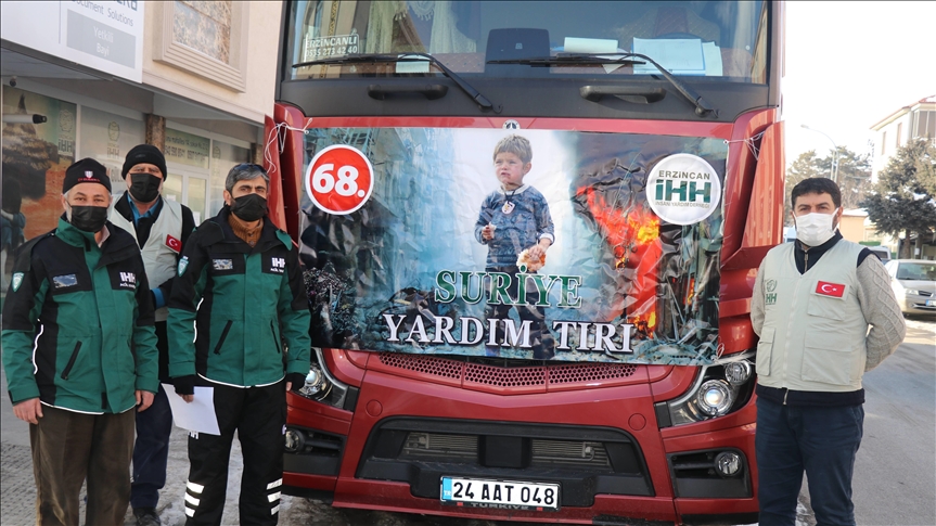 "الإغاثة التركية" ترسل 26 طنا مساعدات غذائية إلى سوريا