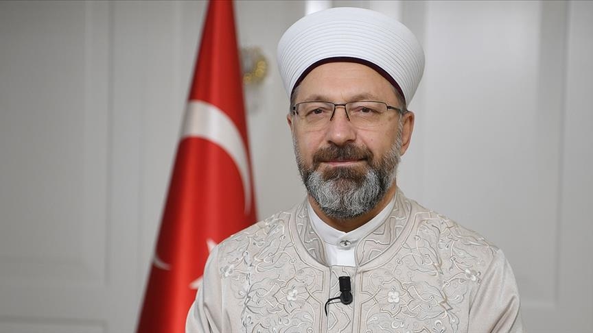 رئيس الشؤون الدينية التركي يلتقي رئيس المجلس الإسلامي السوري