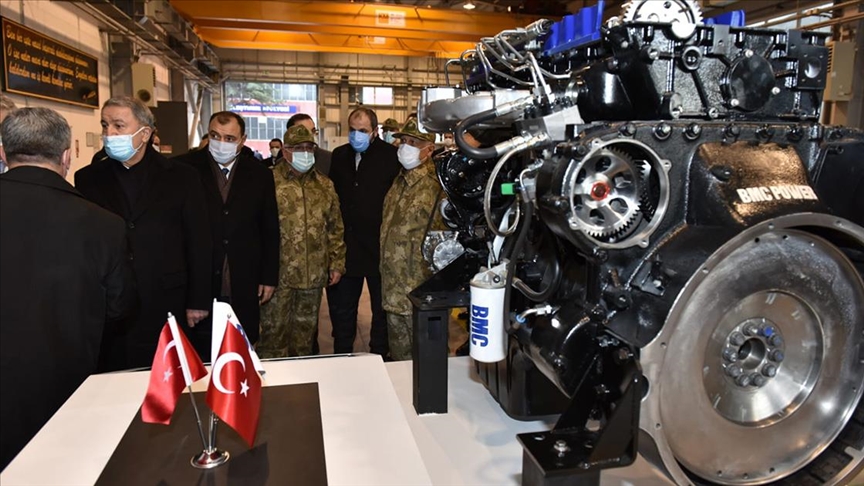 تركيا بصدد تزويد مركباتها العسكرية بمحركات محلية