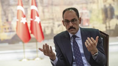 قالن: تركيا تستحق دستورا يقف سدا أمام الانقلابات العسكرية 