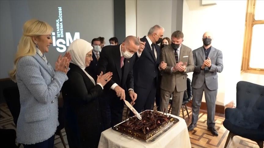 ممثلون في هوليوود يحتفلون بعيد ميلاد الرئيس أردوغان