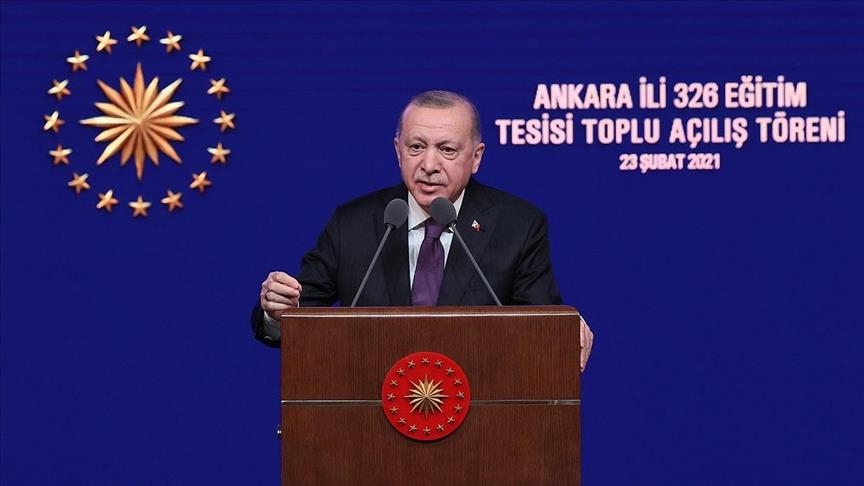 أردوغان: وزّعنا 657 ألف كمبيوتر لوحي لطلابنا خلال فترة كورونا