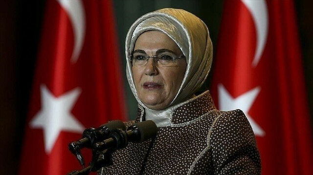 لرعايتها مشروع "صفر نفايات".. أمينة أردوغان تتسلم جائزة أممية