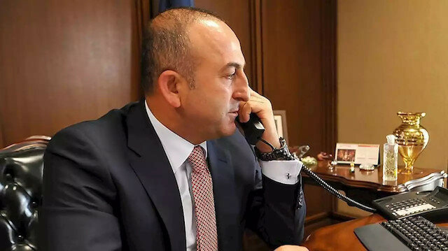 تشاووش أوغلو يبحث مع نظيره الأفغاني عملية السلام