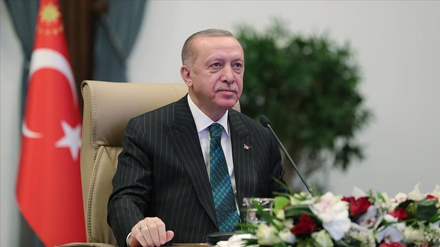 أردوغان: تركيا تسير بخطى واثقة لتكون قاعدة إنتاج إقليمية للهواتف