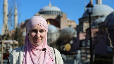 اعتنقته في تركيا.. بريطانية: ولدت من جديد بعد إسلامي