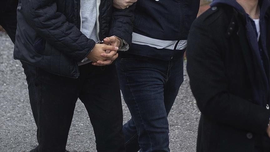 إسطنبول.. حبس 4 أشخاص على صلة بـ"داعش"
