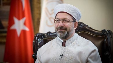تركيا.. رئيس الشؤون الدينية يزور اعتصام "أمهات ديار بكر"