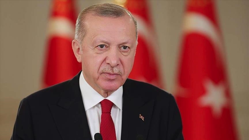 أردوغان يشيد بتضحيات الكوادر الطبية في مواجهة كورونا