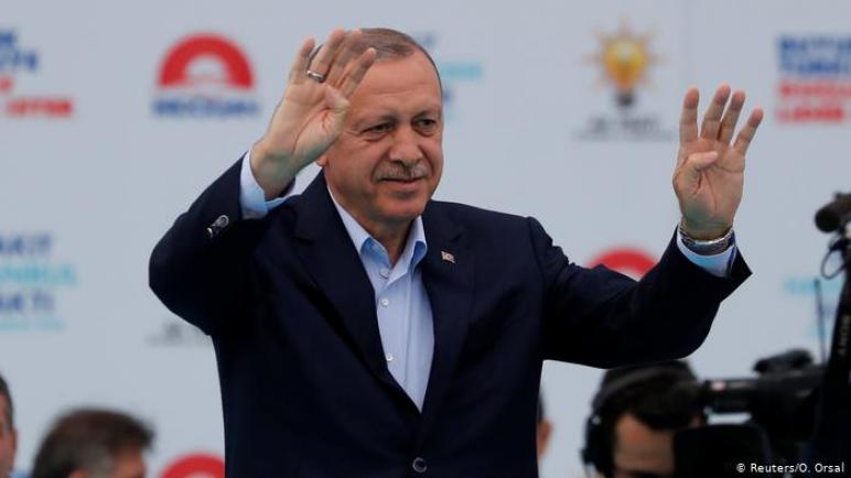 أردوغان يترأس اجتماعا للجناح الشبابي لـ "العدالة والتنمية"