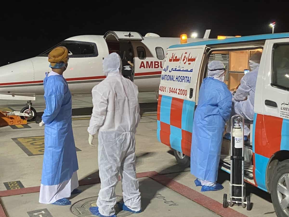 من سلطنة عمان وبطائرة إسعاف خاصة.. تركيا تجلي أحد مواطنيها المصابين بـ”كورونا”
