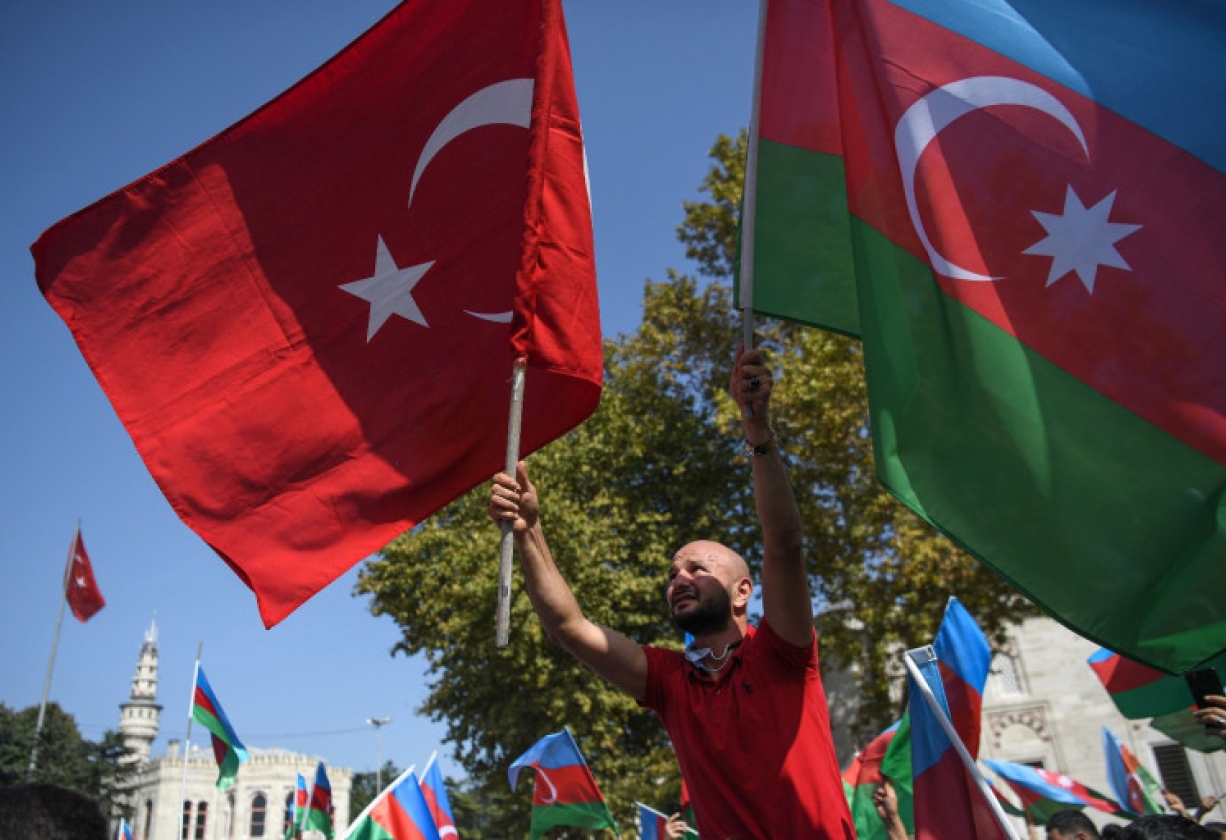 أكار: بين تركيا وأذربيجان تعاون مستمر