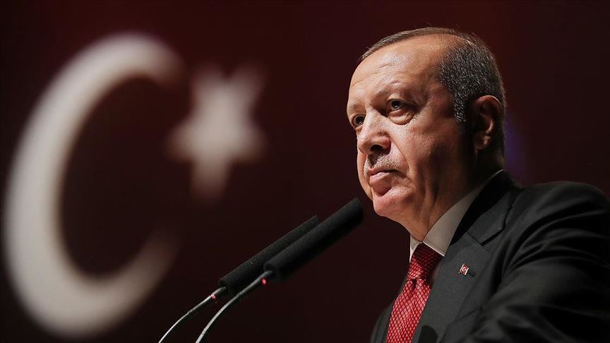 أردوغان يهنئ عددا من الزعماء بحلول شهر رمضان
