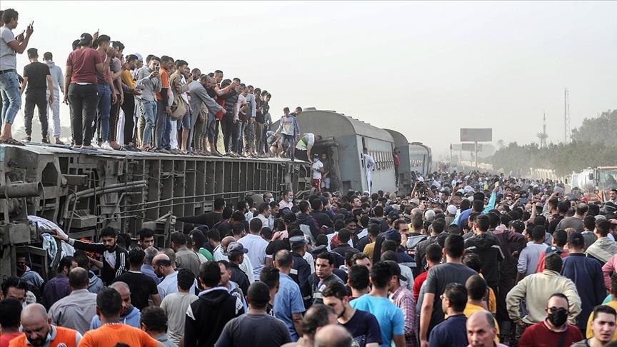 تركيا ودول عربية تعزي مصر في ضحايا حادث القطار