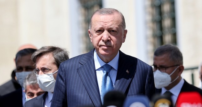 قدم الرئيس التركي رجب طيب أردوغان، السبت، تهانيه إلى العمال بمناسبة اليوم العالمي لهم.