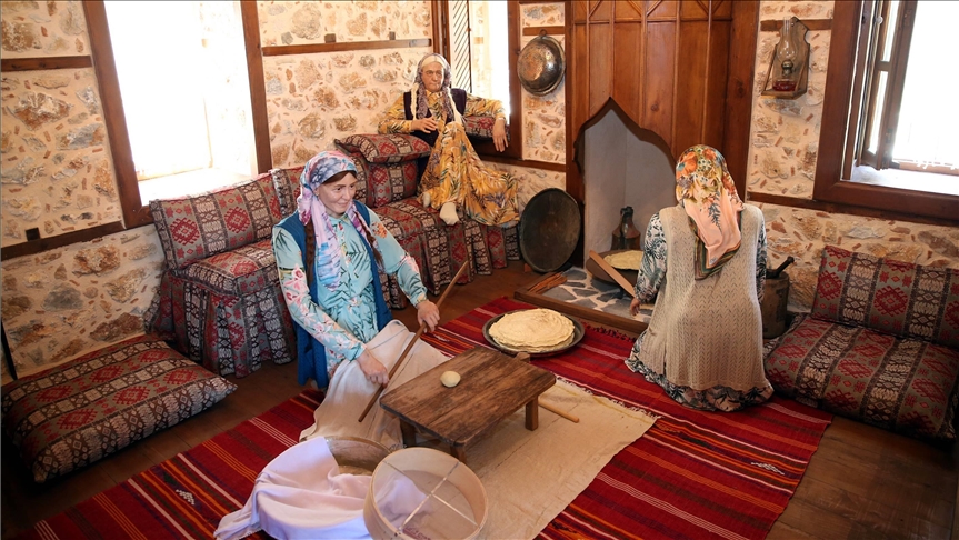 متحف المأكولات التراثية.. وجهة سياحية "لذيذة" بآلانيا التركية