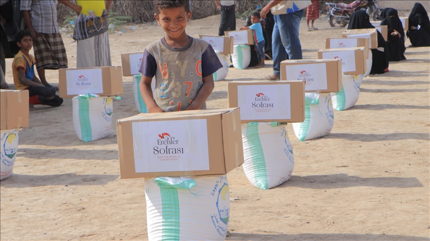 مساعدات تركية لـ10 آلاف يمني