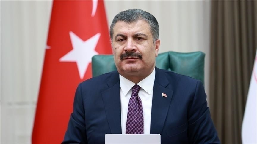 وزير الصحة التركي: انخفاض ملحوظ في إصابات كورونا