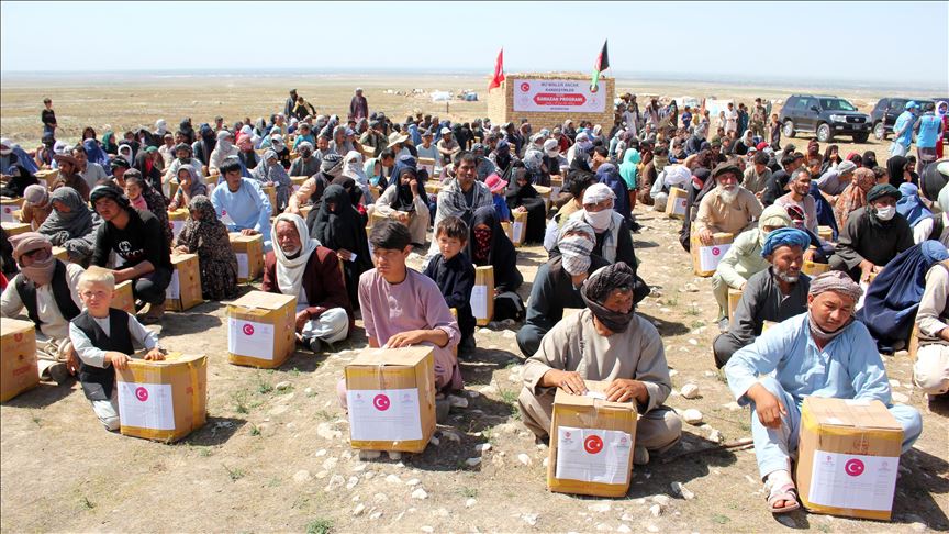 مساعدات رمضانية تركية تستهدف 1400 أسرة أفغانية