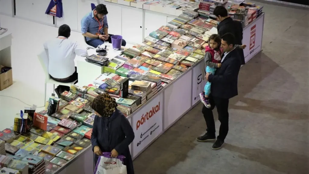 معرض الكتاب في إسطنبول
